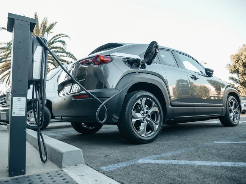 Powering the Future: The Advantages of Electric Vehicle Chargers - image